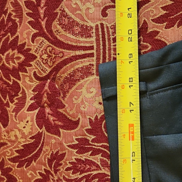 Ralph Lauren 38x32 black pleated dress pants, like new - Picture 8 of 9